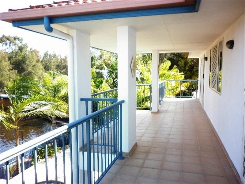 2 Sunorchid Place, Twin Waters QLD 4564