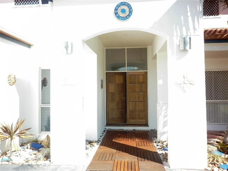 2 Sunorchid Place, Twin Waters QLD 4564