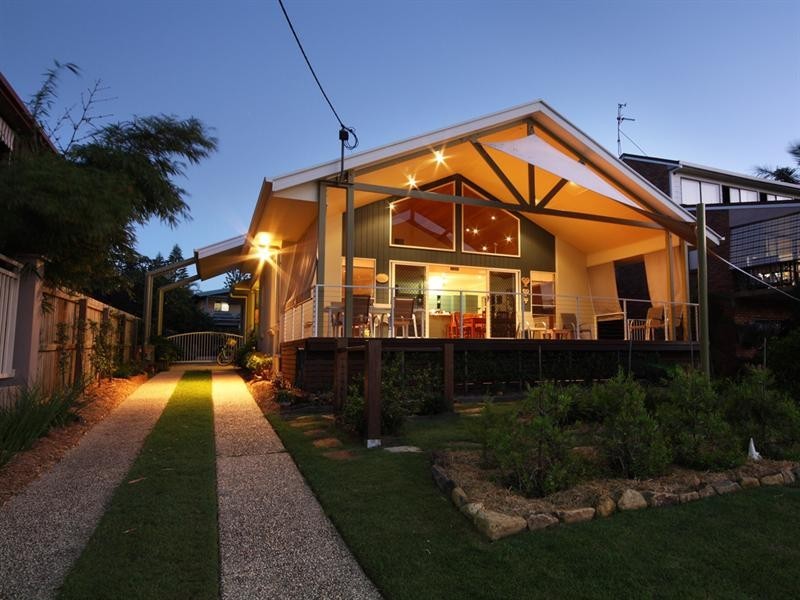 24 Harbour Parade, Buddina QLD 4575