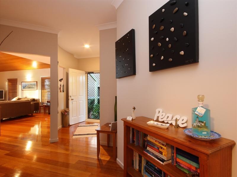 24 Harbour Parade, Buddina QLD 4575