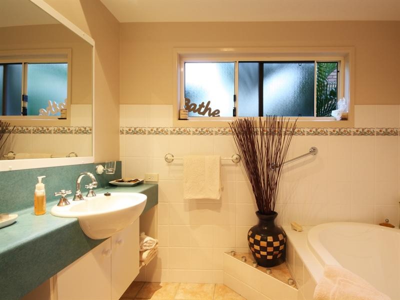 24 Harbour Parade, Buddina QLD 4575