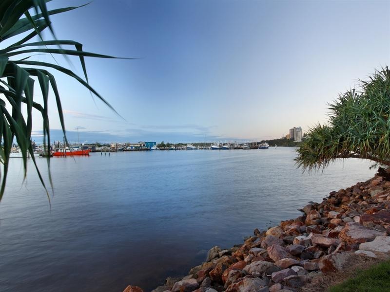 24 Harbour Parade, Buddina QLD 4575