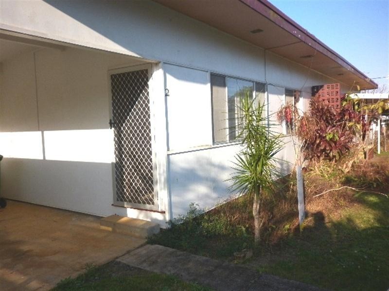 2/4 Seaview Terrace, Buderim QLD 4556