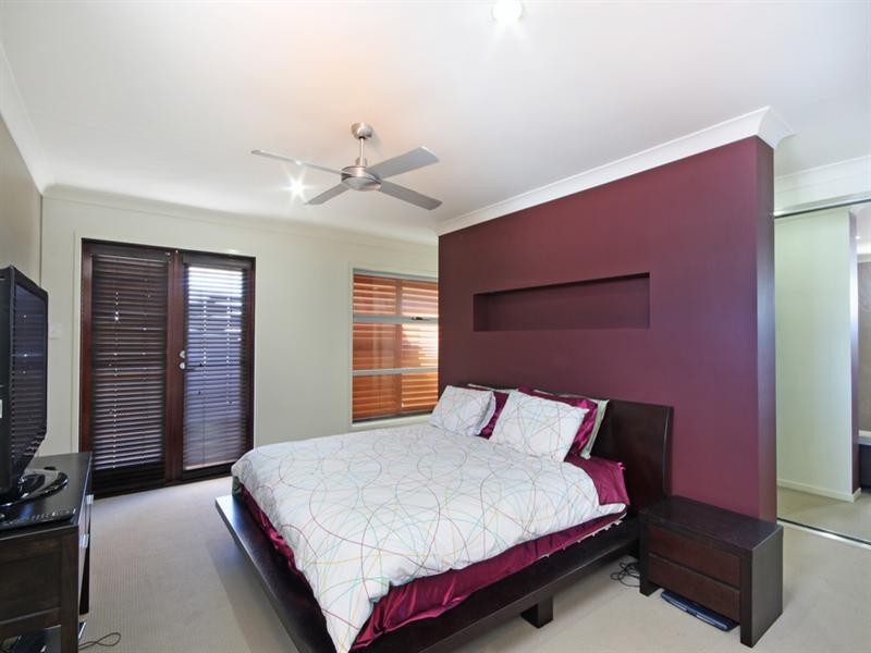 18 Ocean Keys Crescent, Mount Coolum QLD 4573