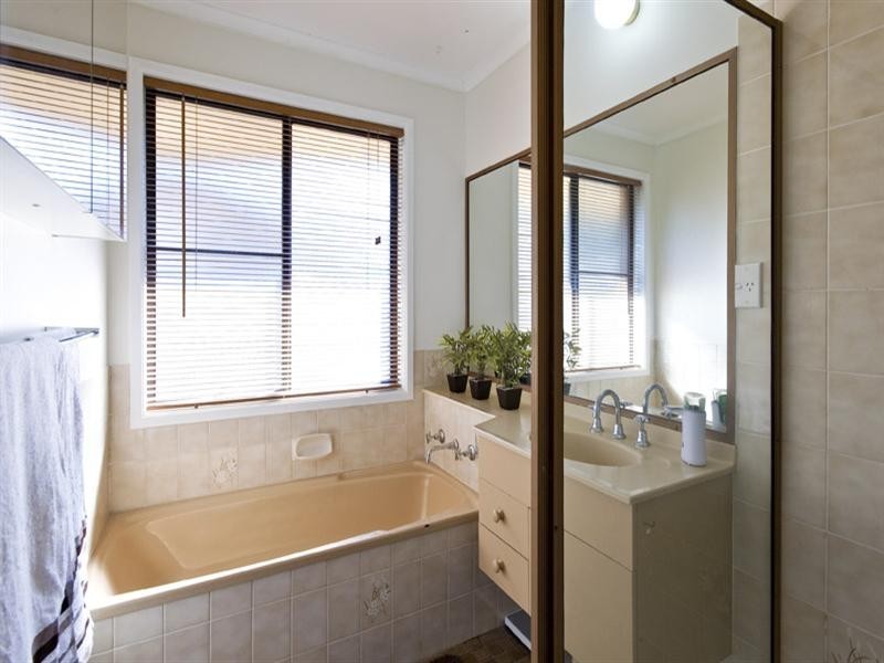 5 Kulanda Street, Wurtulla QLD 4575