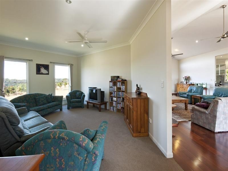 7-11 Hilary Crescent, Woombye QLD 4559
