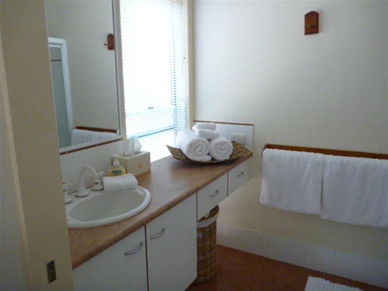 5 Greenway Place, Mountain Creek QLD 4557