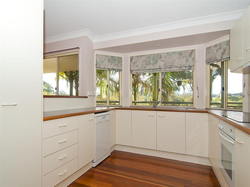 3 Eagleview Court, Woombye QLD 4559