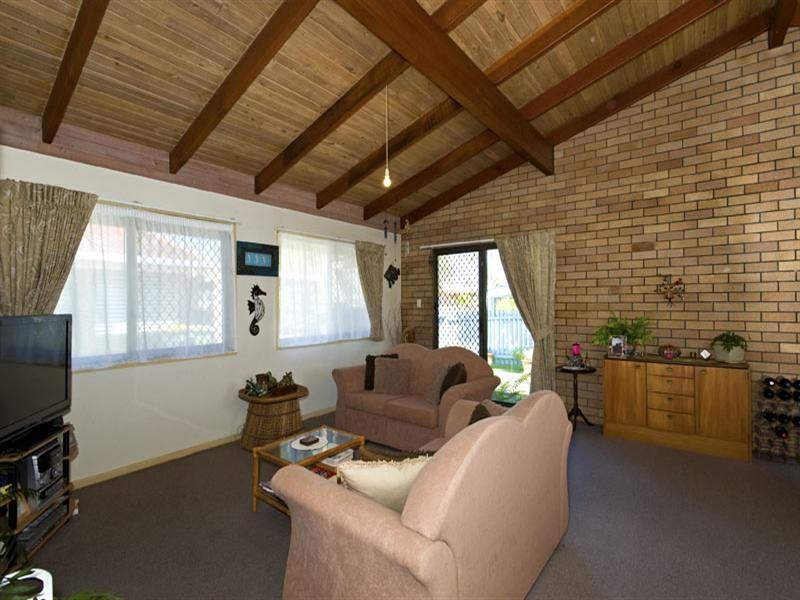 1/58-60 Broadwater Avenue, Maroochydore QLD 4558