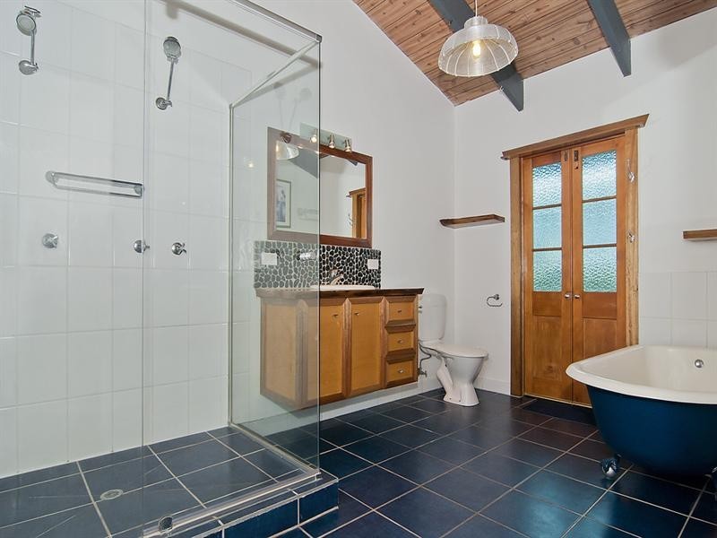 49 Wharf Road, Bli Bli QLD 4560