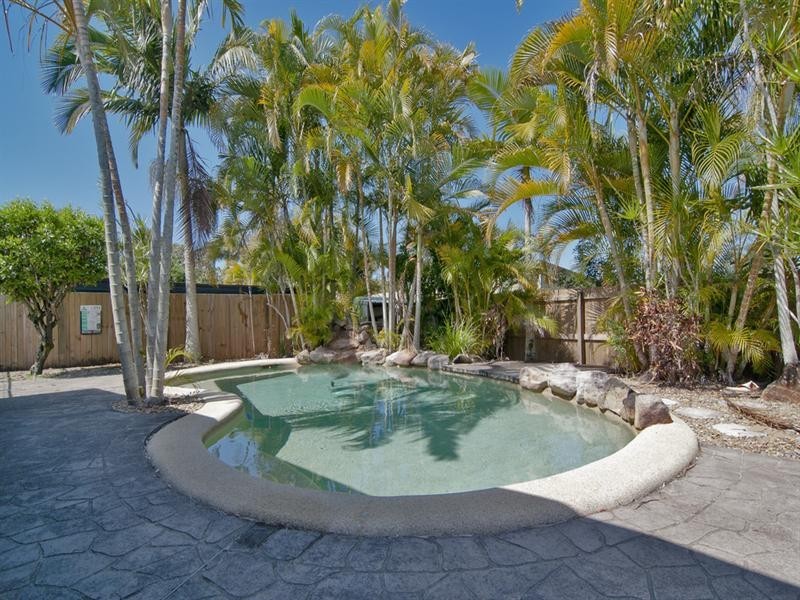 49 Wharf Road, Bli Bli QLD 4560