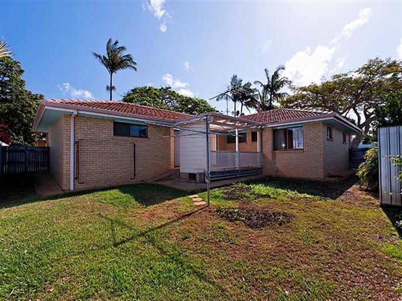 11 Priebe Street, Buderim QLD 4556