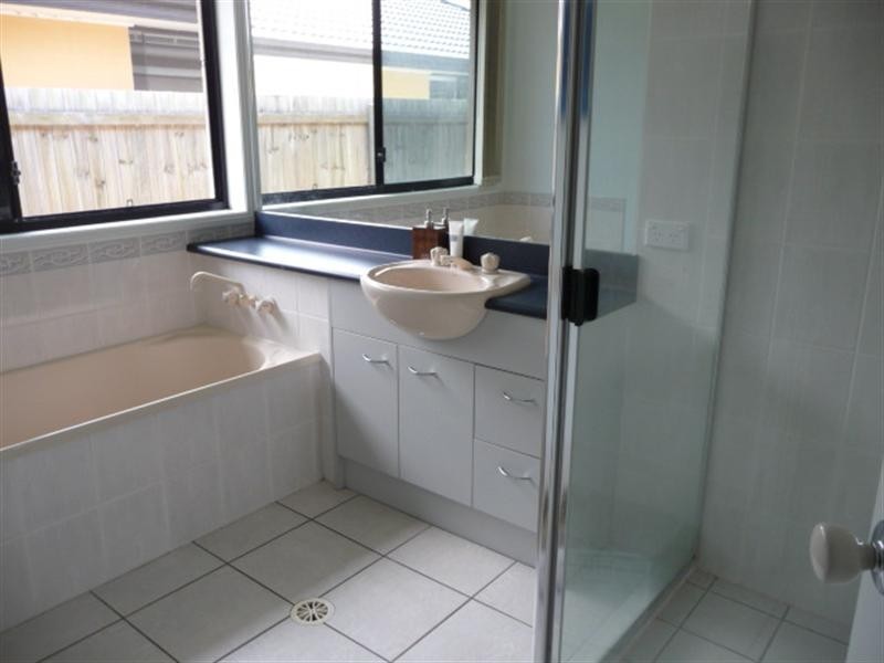 25 Dorian Crescent, Sippy Downs QLD 4556