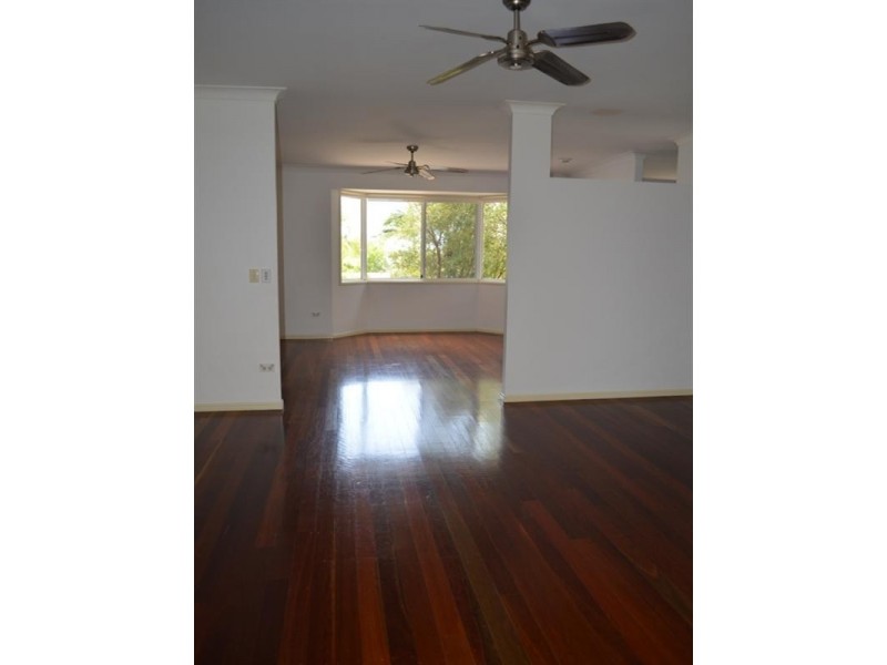 4 Daydream Court, Buderim QLD 4556