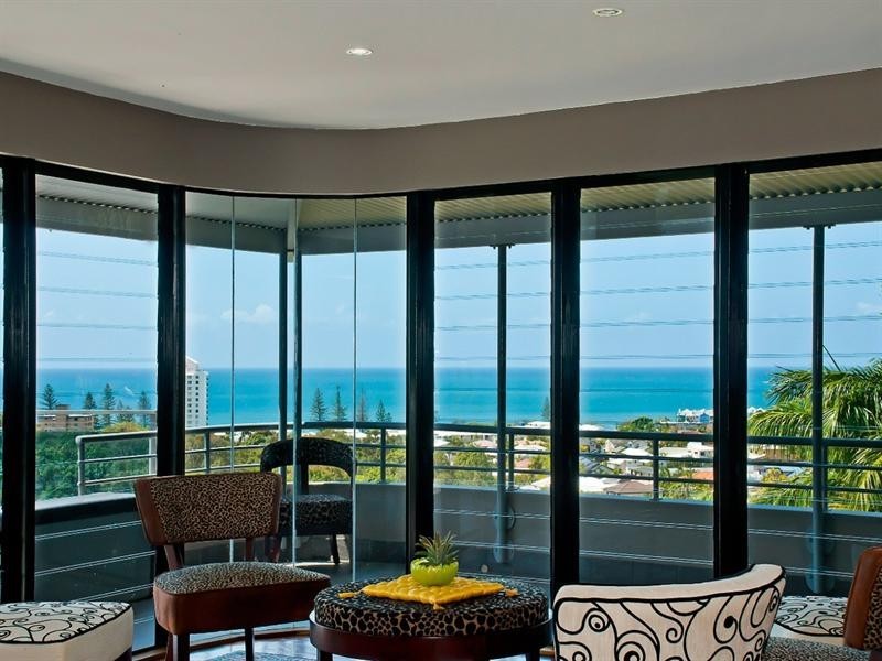 21 Yakola Parade, Alexandra Headland QLD 4572