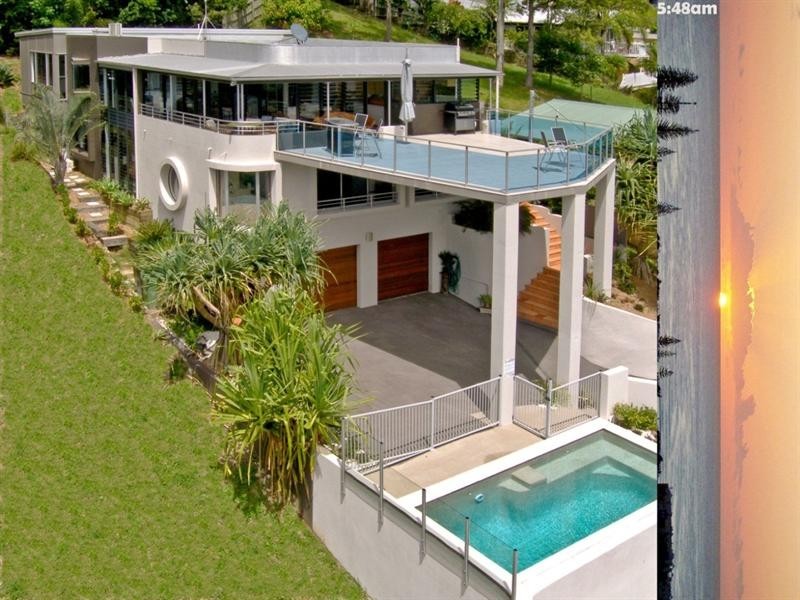 21 Yakola Parade, Alexandra Headland QLD 4572