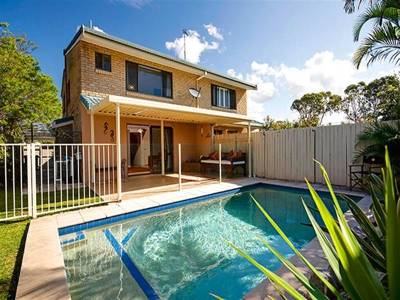 2/14 Broadwater Avenue, Maroochydore QLD 4558