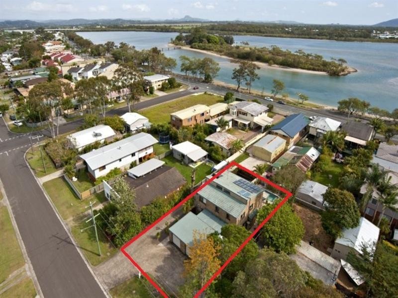 2/14 Broadwater Avenue, Maroochydore QLD 4558