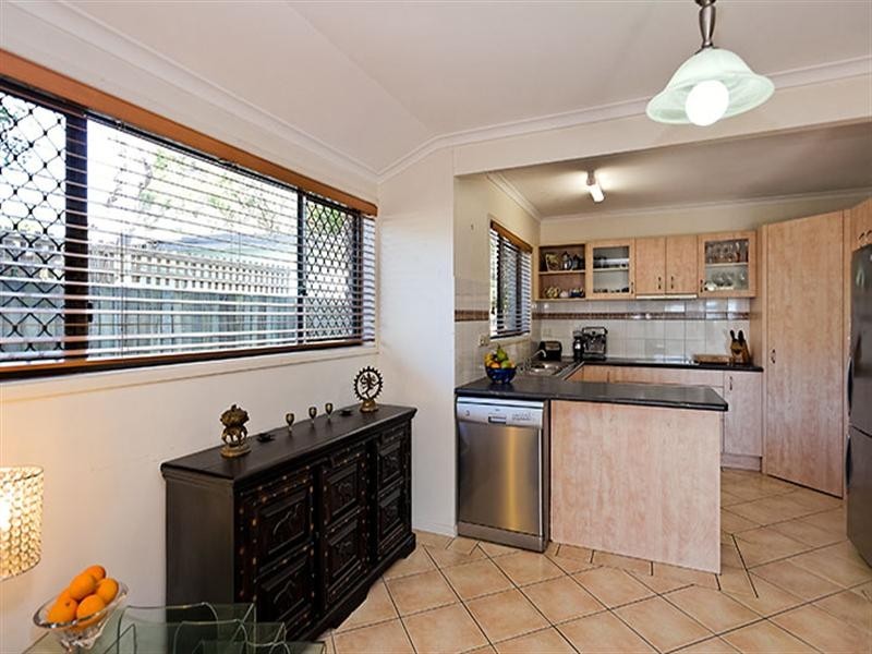2/14 Broadwater Avenue, Maroochydore QLD 4558