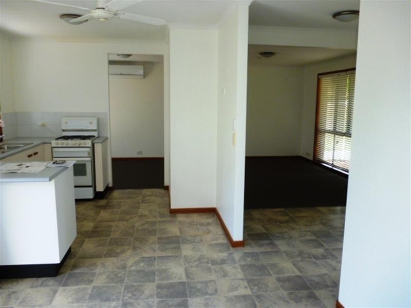 4 Kris Court, Bli Bli QLD 4560