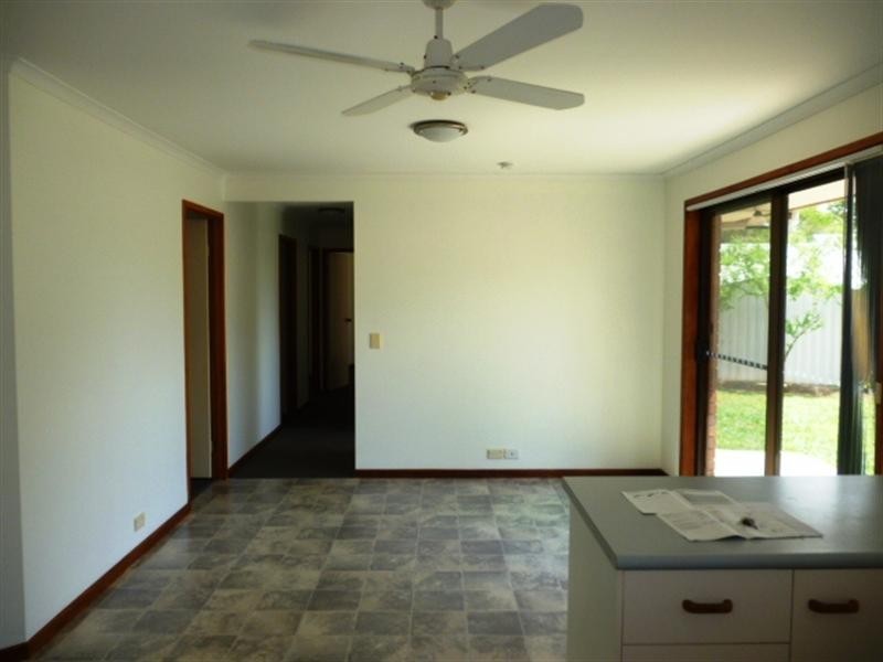 4 Kris Court, Bli Bli QLD 4560