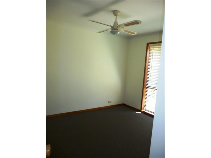 4 Kris Court, Bli Bli QLD 4560