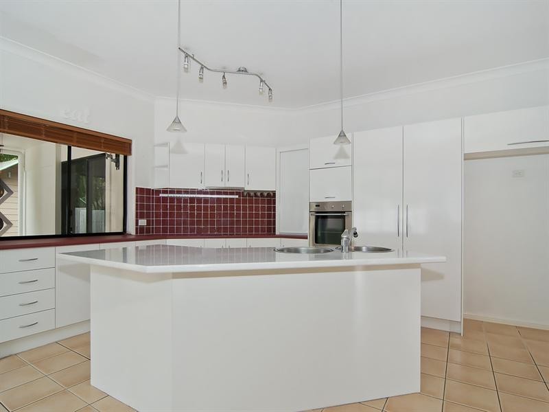 24 Rainsford Place, Buderim QLD 4556