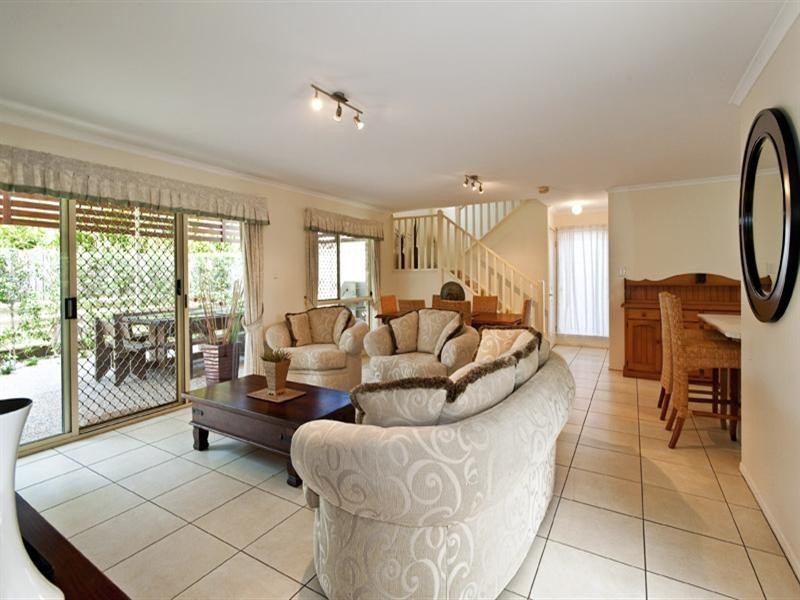 2/135 Tepequar Drive, Maroochydore QLD 4558