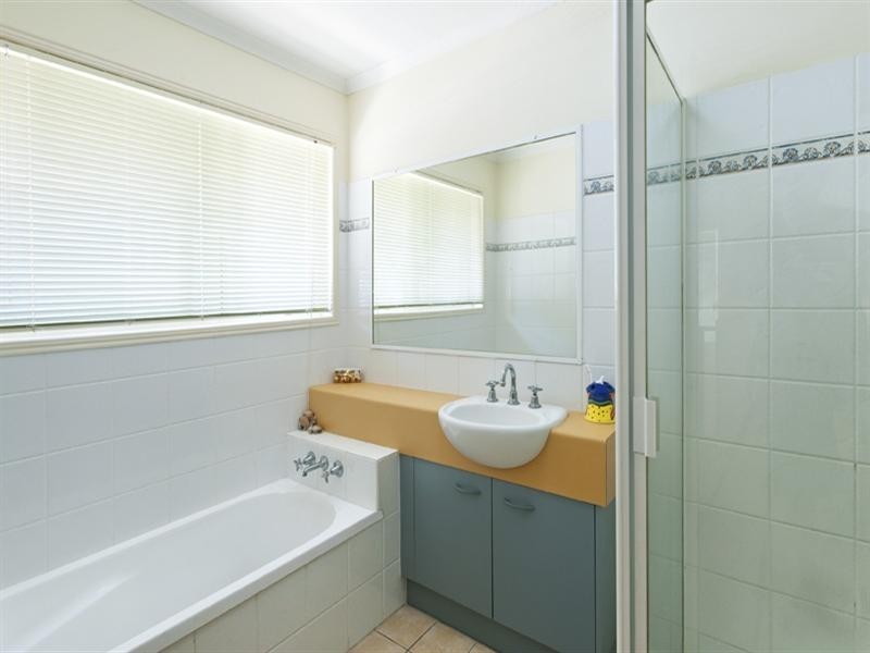 2/135 Tepequar Drive, Maroochydore QLD 4558