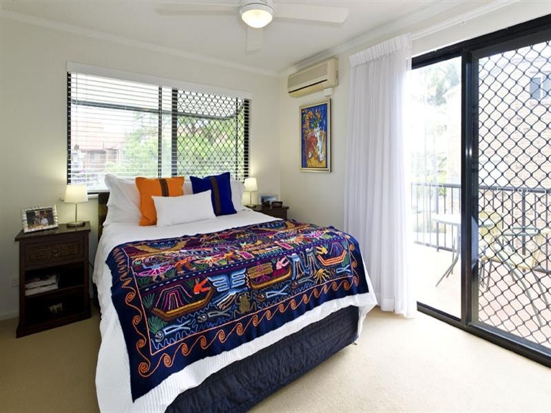 1/12-14 Lindsay Street, Alexandra Headland QLD 4572