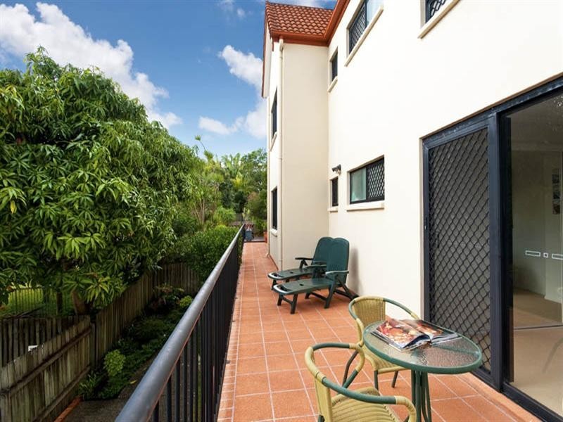 1/12-14 Lindsay Street, Alexandra Headland QLD 4572