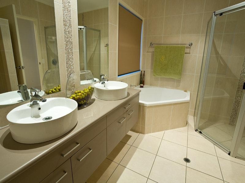 12 Maldives Place, Parrearra QLD 4575