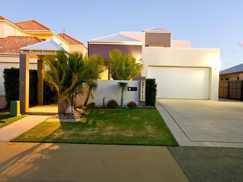 12 Maldives Place, Parrearra QLD 4575