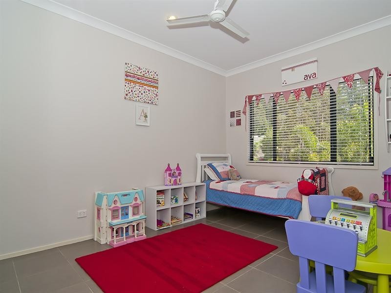 50 Monarch Place, Mons QLD 4556