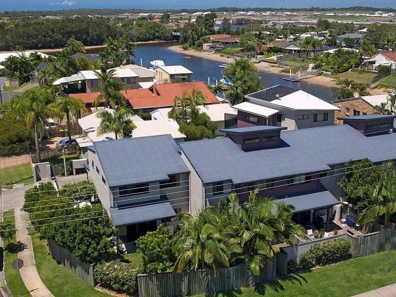 5/2 Urambi Court, Mountain Creek QLD 4557