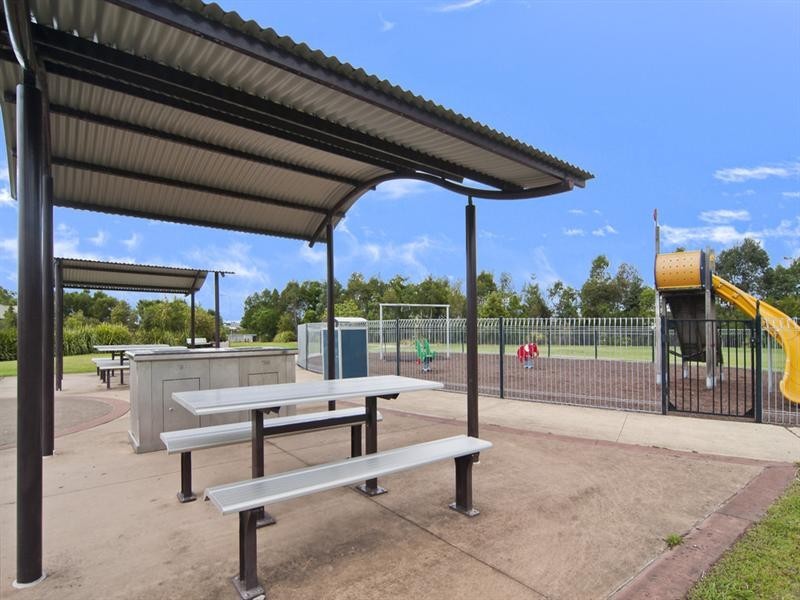 15 Kepplegrove Drive, Sippy Downs QLD 4556