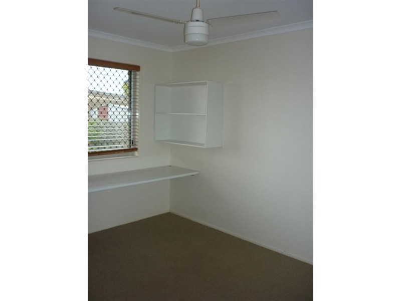 9 MInkara Street, Warana QLD 4575