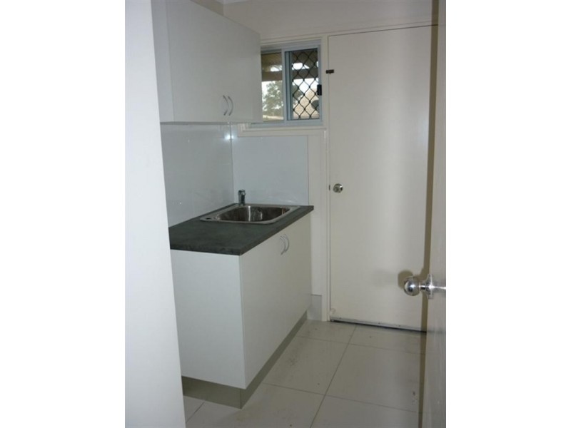 9 MInkara Street, Warana QLD 4575