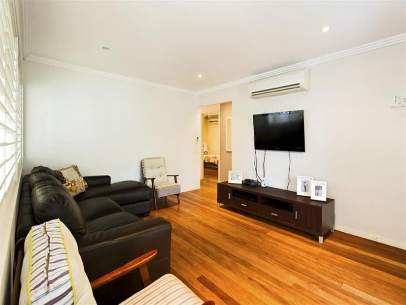 16 Broadwater Avenue, Maroochydore QLD 4558