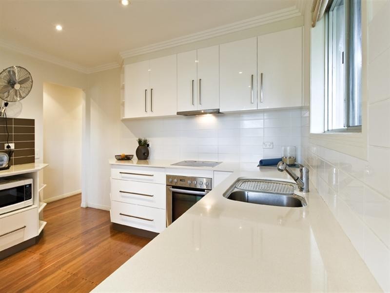 16 Broadwater Avenue, Maroochydore QLD 4558