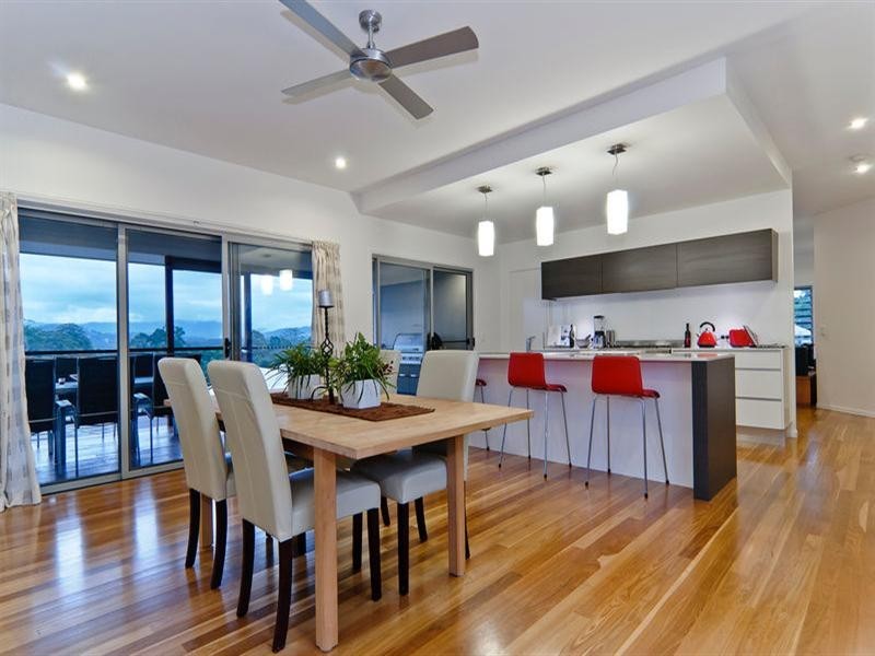 11 Lewis Place, Woombye QLD 4559