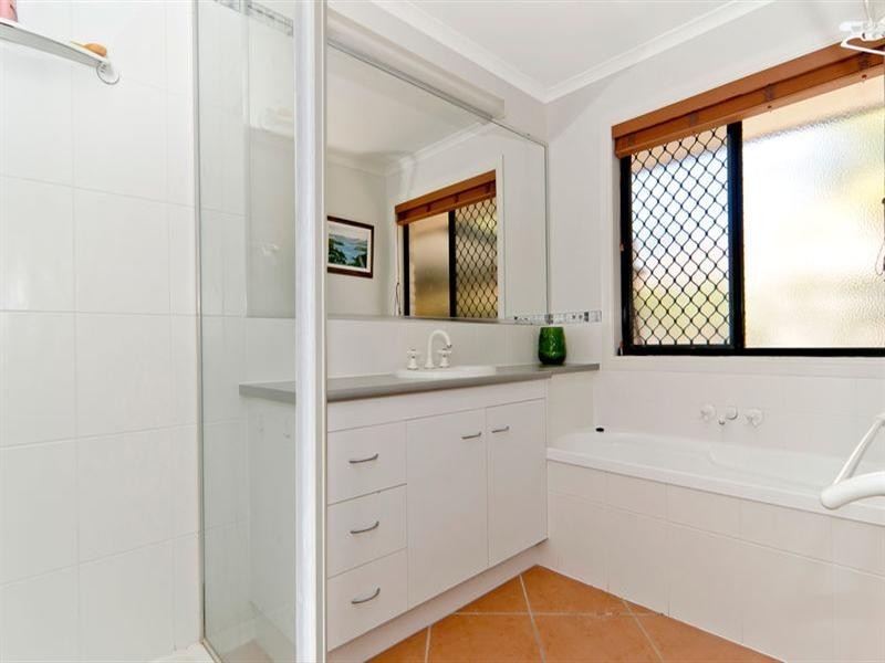 4 Rainsford Place, Buderim QLD 4556