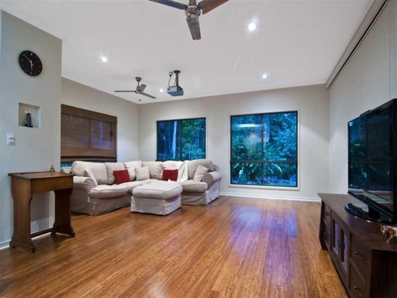 25 Bowerbird Place, Mons QLD 4556