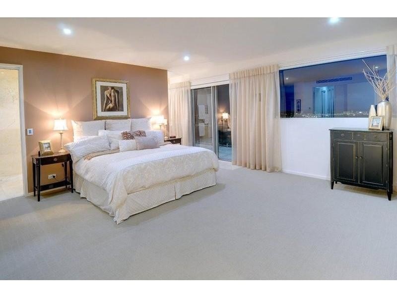 11 Rim Road, Buderim QLD 4556