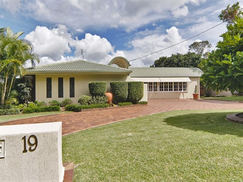 19 Sorensen Avenue, Buderim QLD 4556