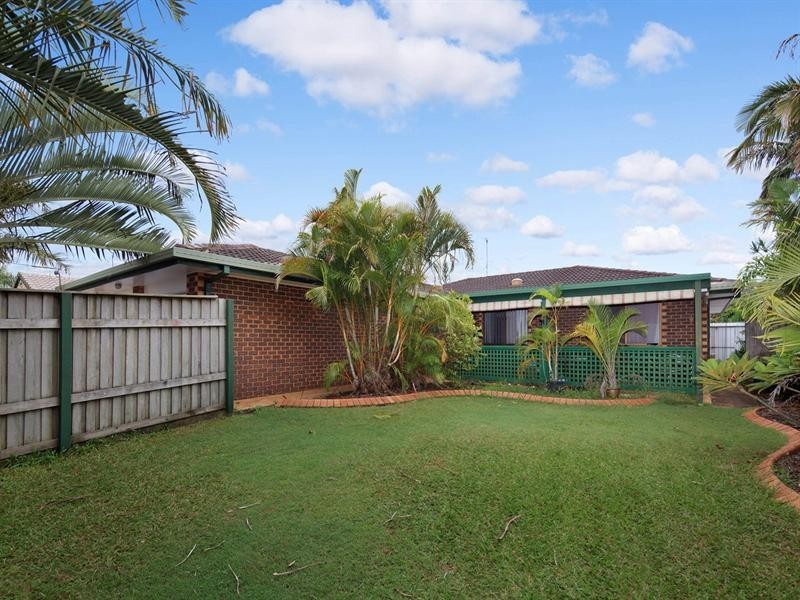 5 Marana Street, Warana QLD 4575