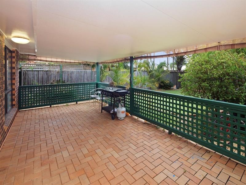 5 Marana Street, Warana QLD 4575