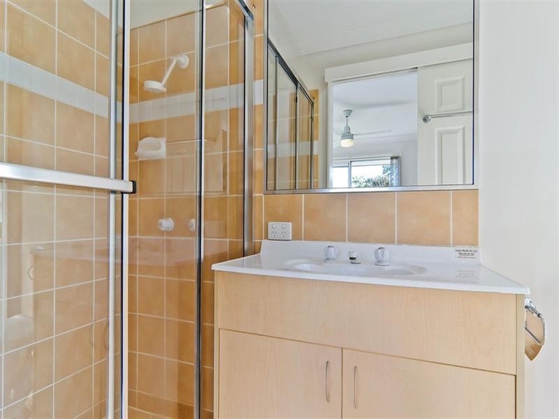 16 Statesman Circuit, Sippy Downs QLD 4556