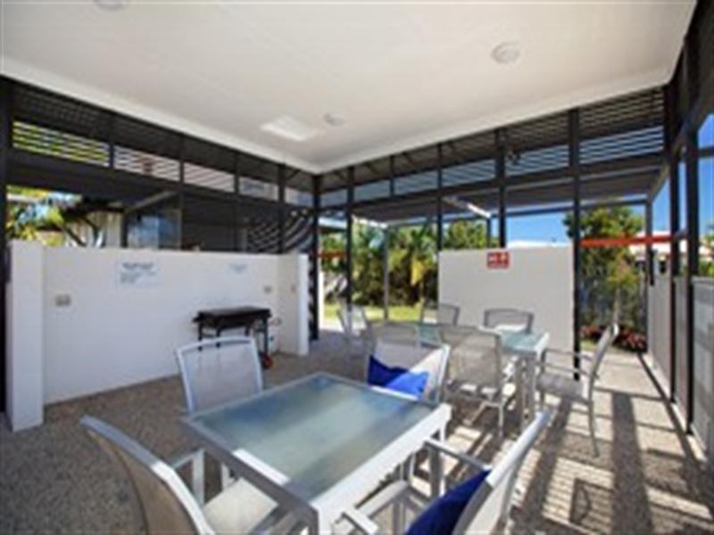 Unit 49/10 Grand Parade, Parrearra QLD 4575