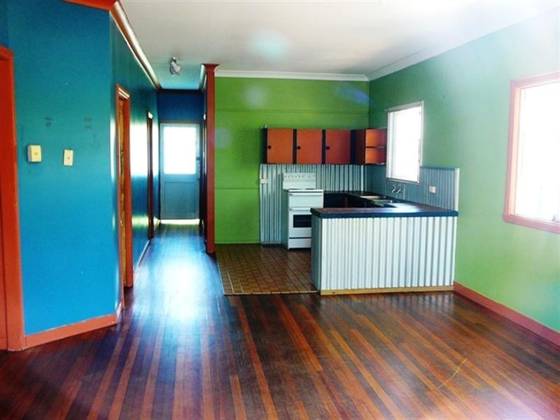 26 Yoomba Crescent, Alexandra Headland QLD 4572